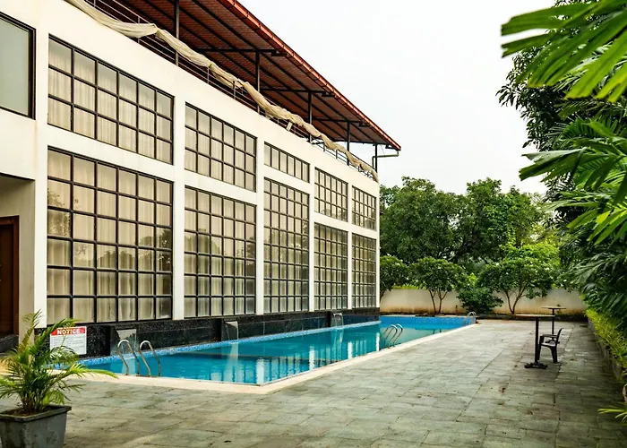 Krown Palace Resort